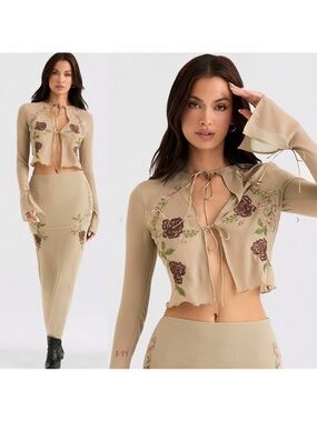 ❤️‍🔥Firm Price❤️‍🔥2 pieces House of CB ASRA Artichoke Floral Tie front + skirt